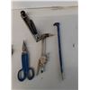 Image 2 : 3 Way Air Manifold, Pipe Wrench, Quick Change Extension, Misc.