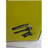 Image 7 : Yardworks Leaf Blower/Vac - NIB - PICK UP