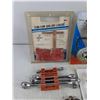 Image 2 : Gluing Clamo, Wrenches, Angular Torque Gauge, Injector Harness Tool, 3 Way Air Manifold, Misc