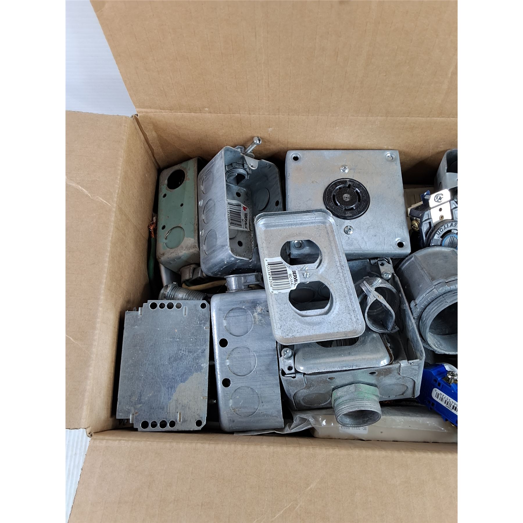 Assorted Electrical Components & Covers - As Is - Bodnarus Auctioneering