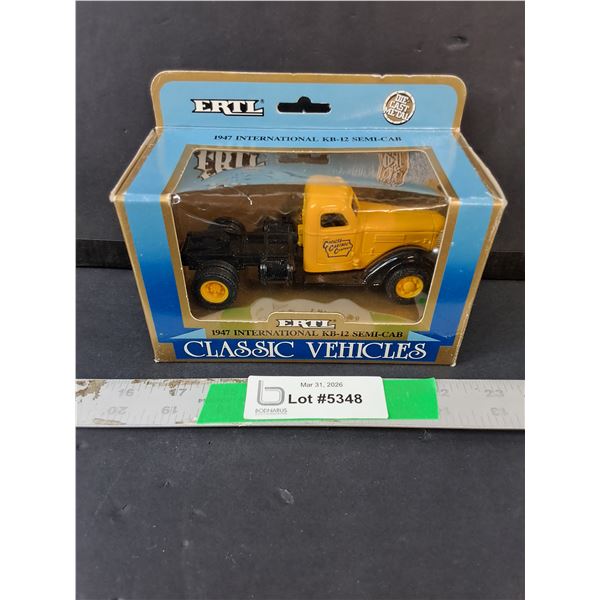 Model 1947 International KB-12 Semi Cab, NIB  1:43 Scale