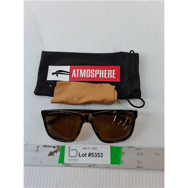 Atmosphere Polarized Fishing Glasses & Case