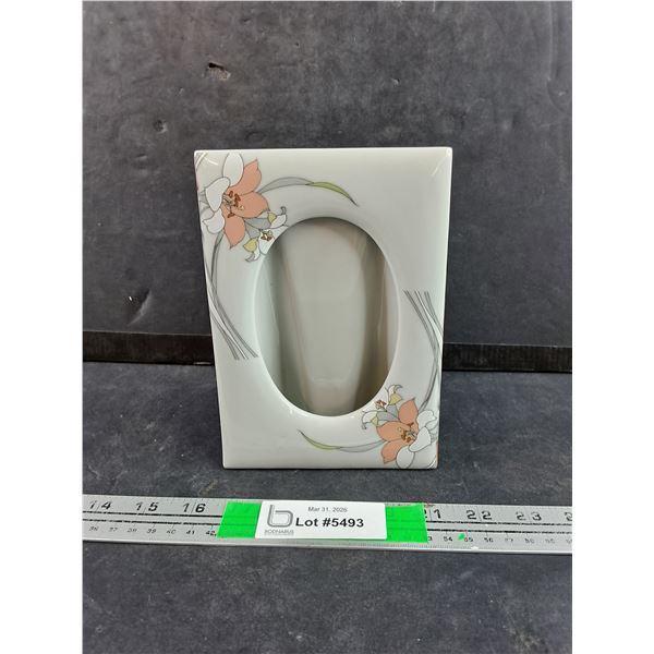 Ceramic Decorative Picture Frame 7" x 5"
