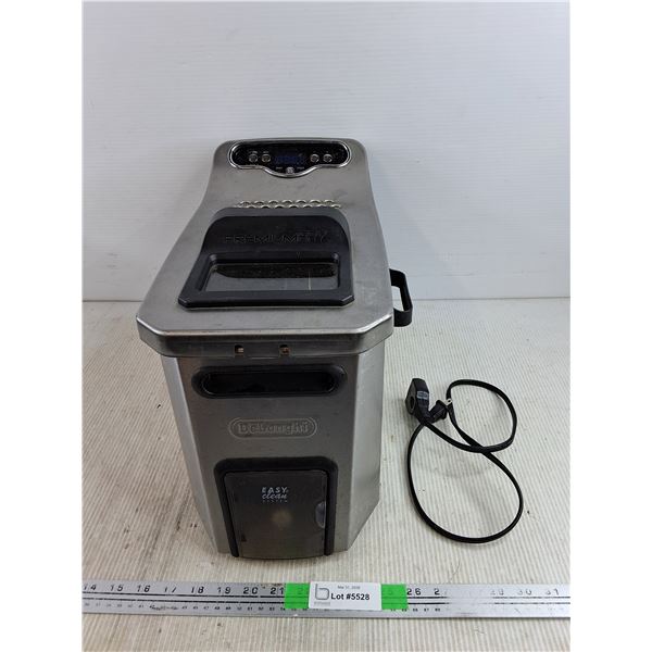DeLonghi PremiumFry Deep Fryer - Powers On, As Is - PICK UP