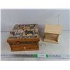 Image 1 : Vintage Sewing Box 10" x 10" x 5", Wooden Bird House