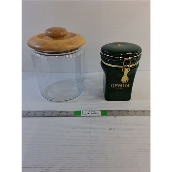 (1) Vintage Green Gevalia Kaffe Coffee Canister