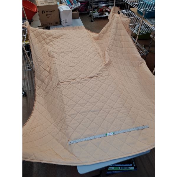 * (1) Bed Spread / (2) Pillow Cases - Peach (96" x 115") - PICK UP ONLY