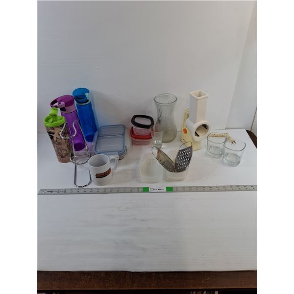 Assorted Kitchenware - Cheese Grater, Water Bottles, Vintage Black and Decker 'Handy Slice'n Shred'