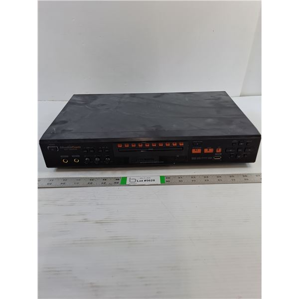 Midi/DVD/CD/MP3/USB Player / NO Remote - Powers On