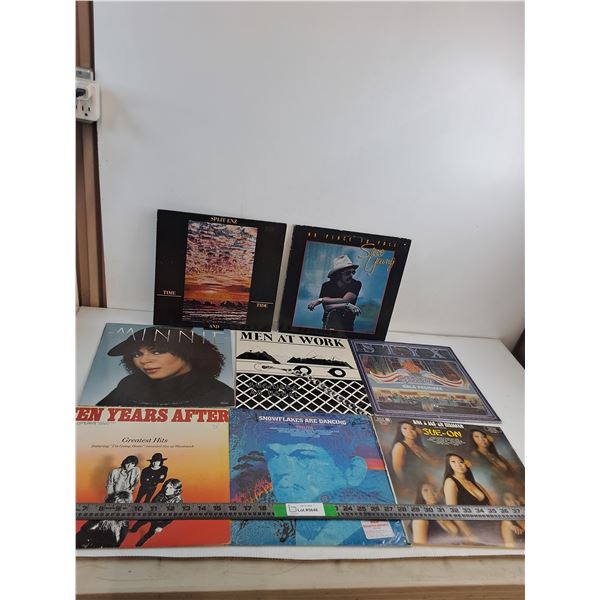 (8) Records- Split Enz, Steve Young, Minnie, Misc