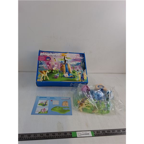 Fairies Playmobil -appears NIB ( as is)