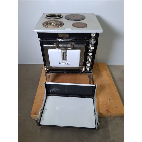 Circa 1930's Moffat Electric Stove w/Hutch - 24x28x36" Stove - Cannot Ship