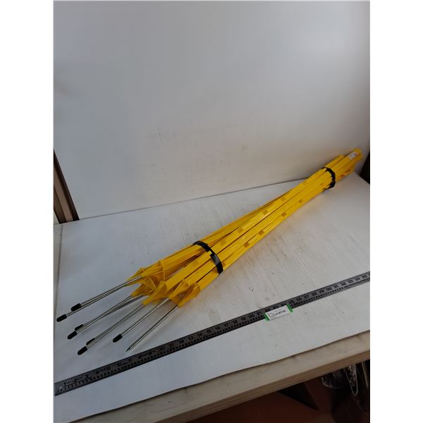 (8) Yellow Spiked 4' Fence Posts - Cannot Ship