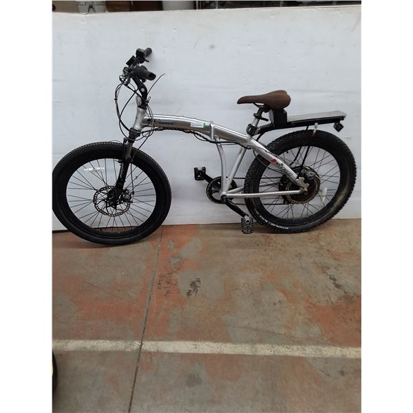 * Prodeco Genesis F7 Folding Electric Bicycle - Missing Battery - 69" Length Unfolded - Pickup Only