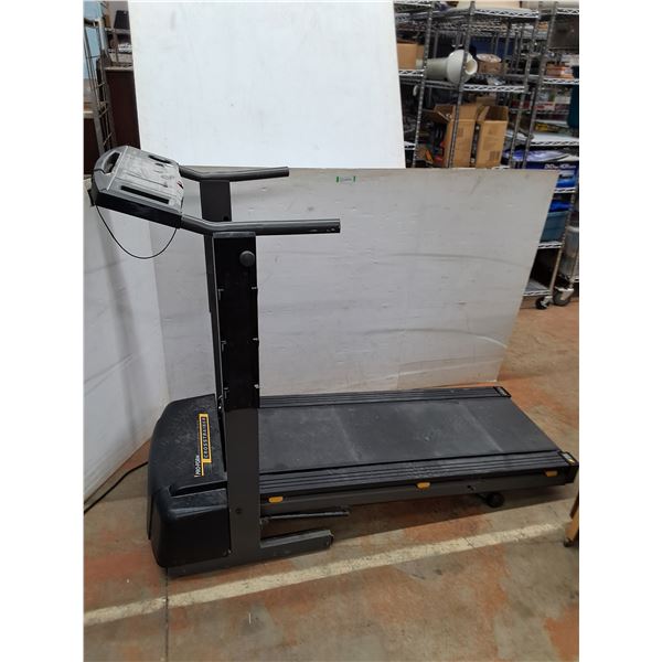 * Pro-Form Cross Trainer Electric Treadmill - Tested - 66" Length, 66" Folded Height - PU