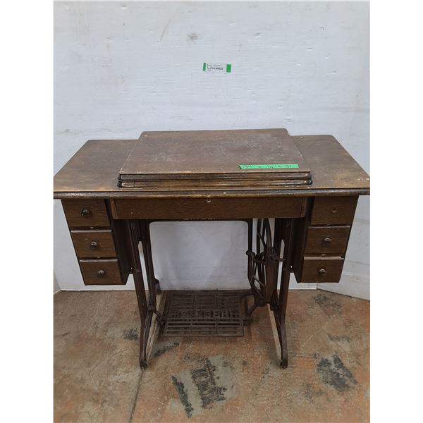 * Vintage Singer Wooden Treadle Sewing Machine, Measurementsin Pics,. Cannot Ship