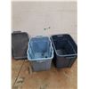 Image 1 : *(2) Storage Tote With Lid. Cannot Ship