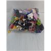 Image 4 : Bag of Assorted LEGO in 10"x10" Ziploc