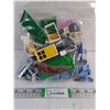 Image 1 : Bag of Assorted LEGO in 10"x10" Ziploc