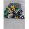 Image 4 : Bag of Assorted LEGO in 10"x10" Ziploc