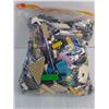 Image 2 : Large Bag of Assorted LEGO in 12"x14" Ziploc