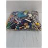 Image 5 : Large Bag of Assorted LEGO in 12"x14" Ziploc