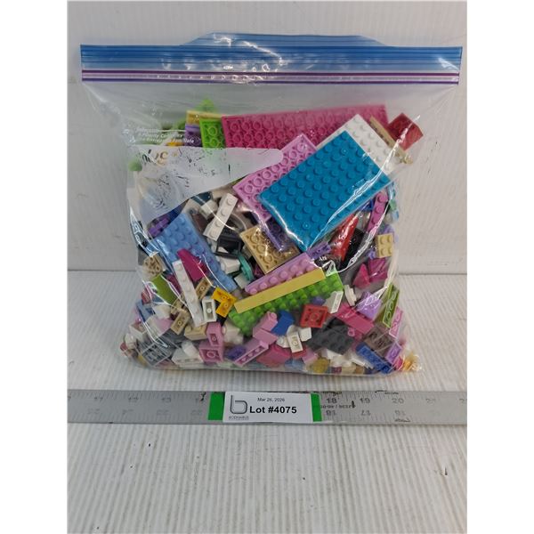 (1) Bag of Assorted LEGO