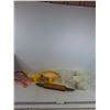 Image 1 : Strainers, Rolling Pins, Plastic Mixing Bowls