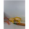 Image 2 : Strainers, Rolling Pins, Plastic Mixing Bowls