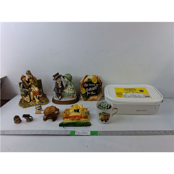 Dutch Style Ceramic Keyholder, Couples Figurines Up to 9", Plastic Container 11.5" x 8.5" x 3.5", Mi