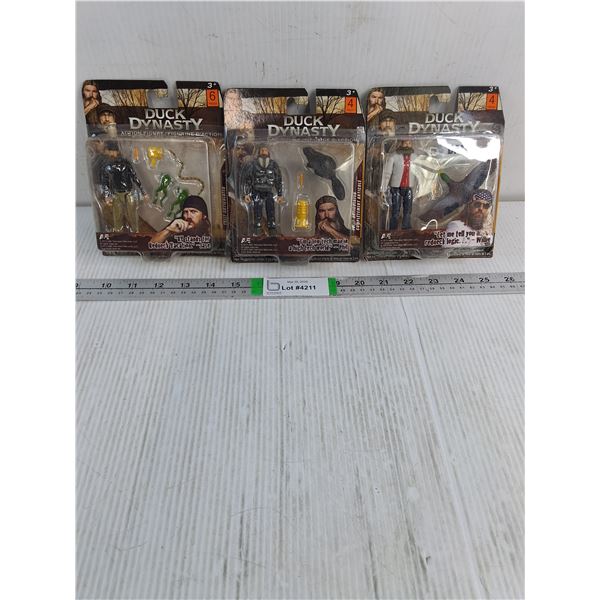 (3) NIB Duck Dynasty Action Figures