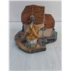 Image 4 : Collectible Miniature Cottage-6"x6"