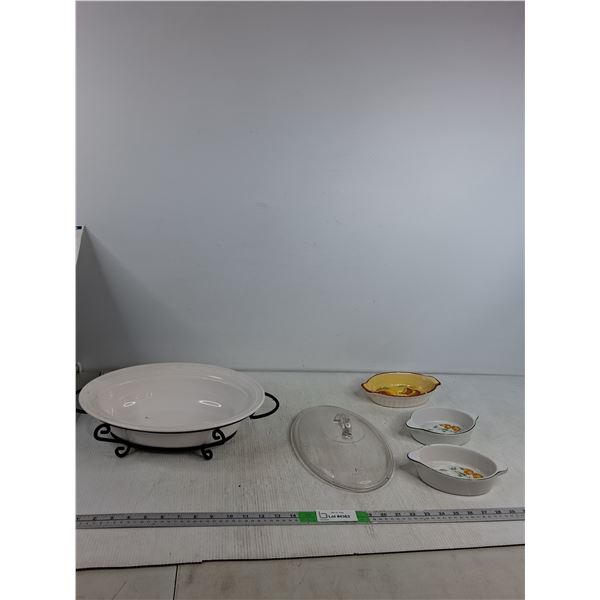 Serving Bowl With Lid & Rack, (3) Mini Casserole Dishes