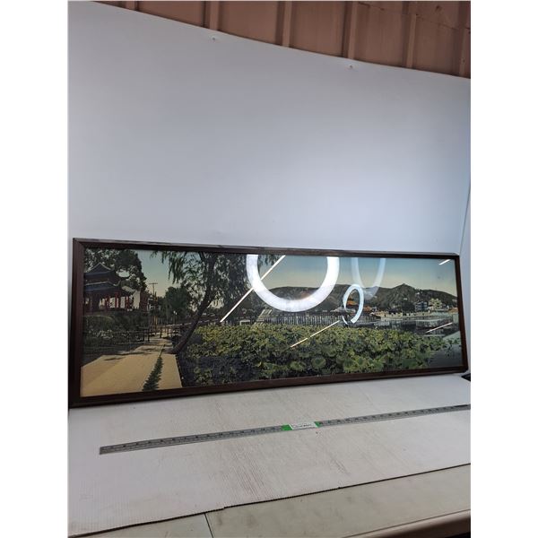 50" Wall Decor ( cannot ship)