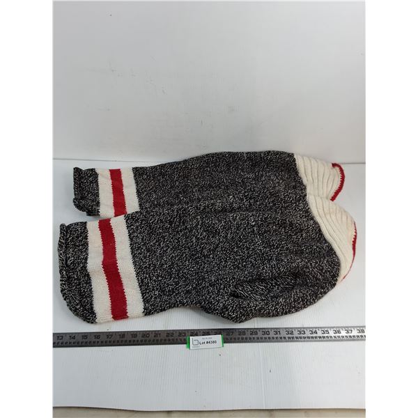 (2) "Chilly Dog" Wool Dog Sweaters - Approx Medium Size
