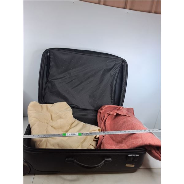 Black Suitcase With Wheels 26"x19"x12", (2) Blankets ( as is) - CANNOT SHIP