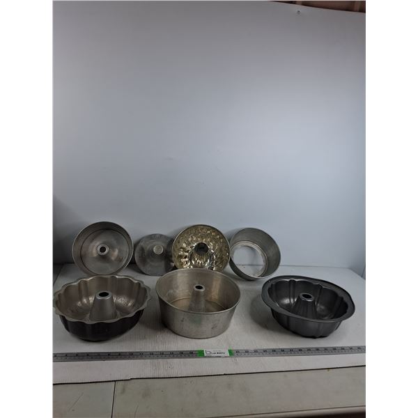 Various Angel Food Cake Pans ( as is)