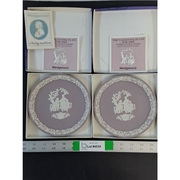 (2) Vintage Wedgwood Jasperware - See Description