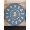 Image 2 : (2) Vintage Wedgwood Jasperware - See Description