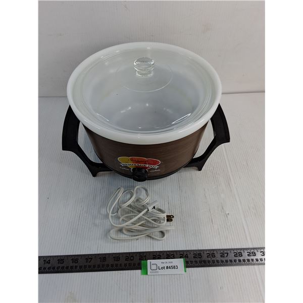 Sunbeam "Heritage Pot" Slow Cooker - Untested, As is - PICK UP