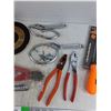 Image 4 : Digital Multimeter, Filter Wrenches, Viper Driver, Pliers, Screws, Misc