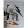 Image 6 : Digital Multimeter, Wire Brush, Paint Gun, Gear Puller, Pliers, Misc