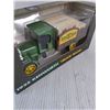 Image 3 : 1:30 1925 Kenworth Truck Bank (NIB)
