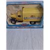 Image 2 : 1:25 1942 Chevrolet 1.5 Ton Truck (NIB)