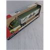 Image 3 : 1:64 Die Cast Ford Aereomax Tractor/Trailer Replica (NIB)