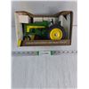 Image 1 : 1:16 1958 John Deere 630 LP (NIB)