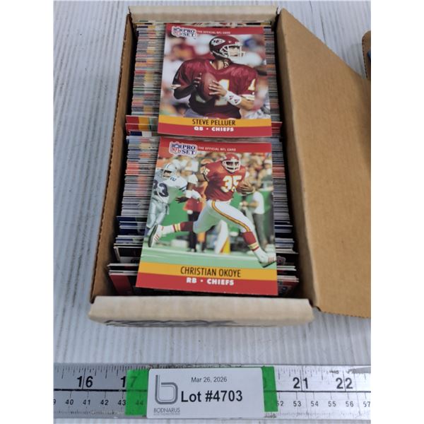 Box of 1990 NFL Pro Set Cards-unknown if complete set