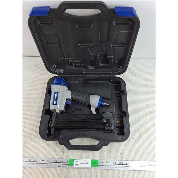 Hyundai 2 in 1 Brad Nailer/Stapler - As Is