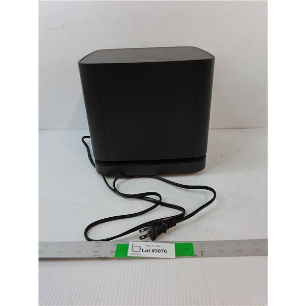 Bose Bass Module 500  10" x 9.5"- Powers On