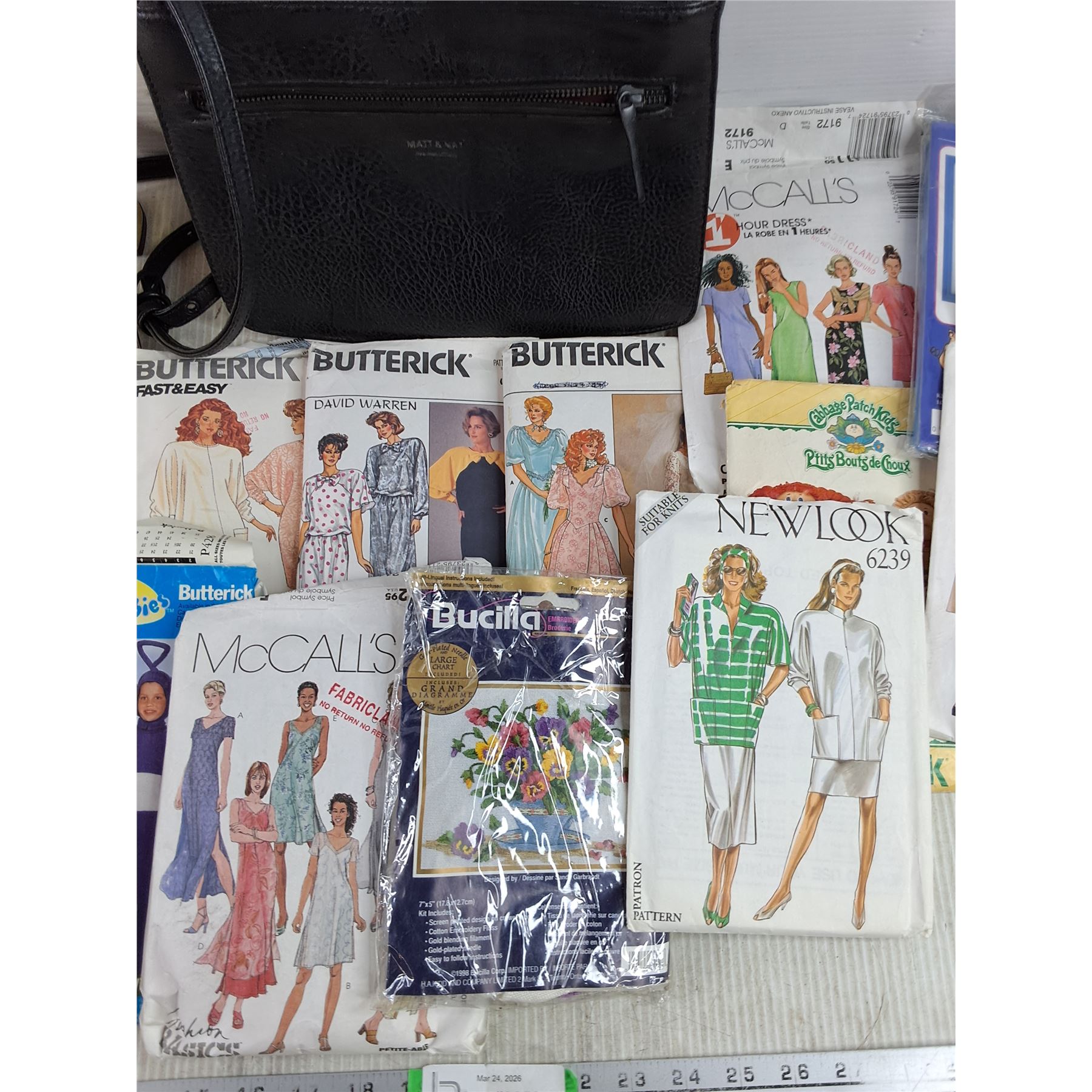 Assorted Women's Fashion - Shoes (9S) Matt/Nat Purse, Misc. Fabric ...